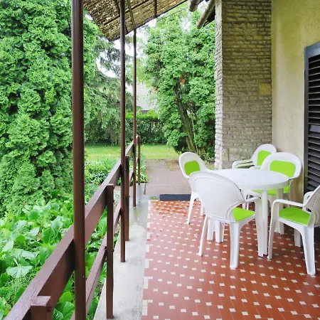 Holiday Gereben - Sio146 *